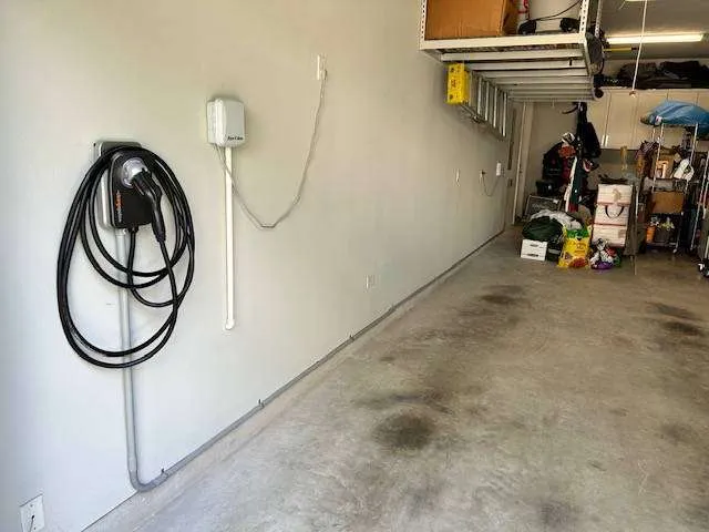 EV Charger Maintenance and Repairs
